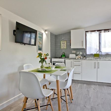 The Cabin At Hillhead Farm St Columb Major Esterno foto