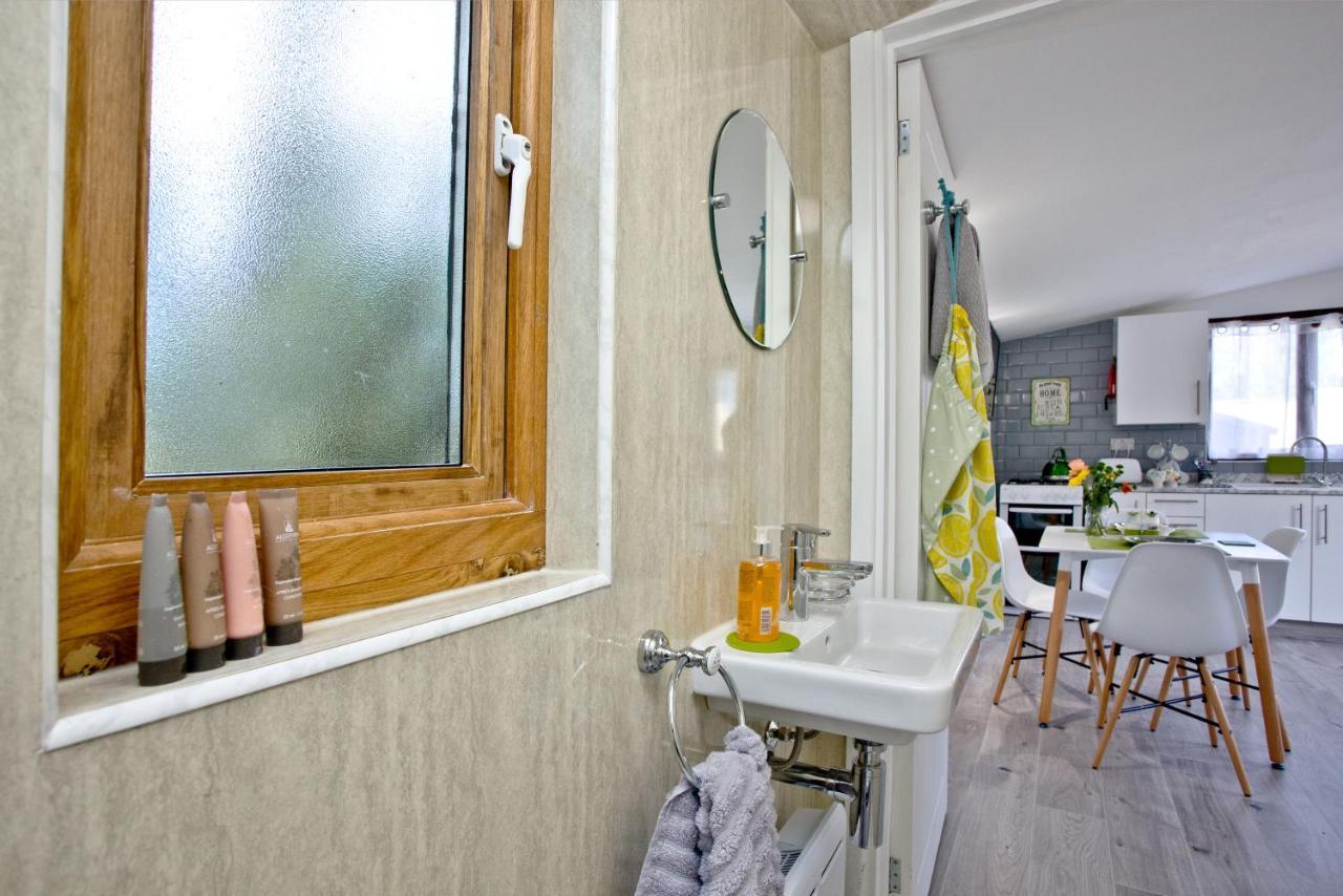 The Cabin At Hillhead Farm St Columb Major Esterno foto